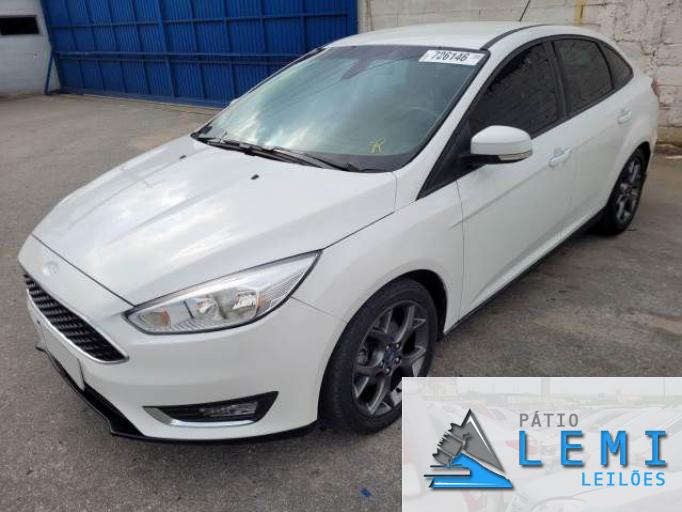 FORD FOCUS FASTBACK 18/19 FORD FOCUS FASTBACK 18/19