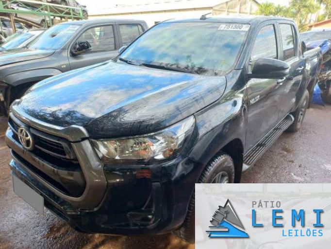 TOYOTA HILUX 21/21 TOYOTA HILUX 21/21