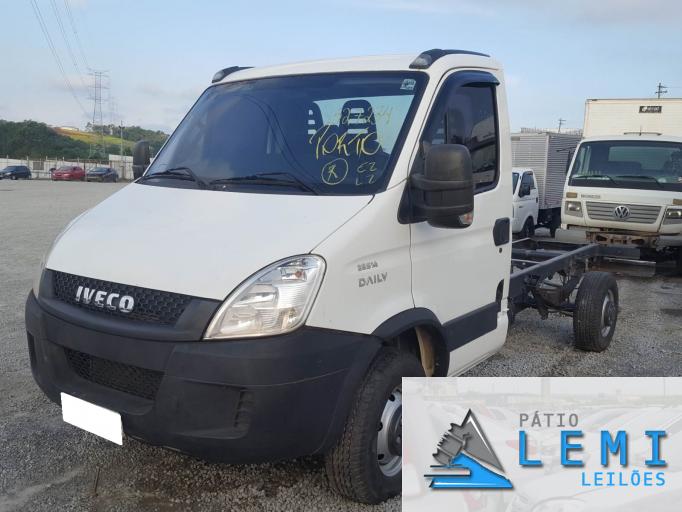 IVECO DAILY CHASSI 35S14 15/15 IVECO DAILY CHASSI 35S14 15/15