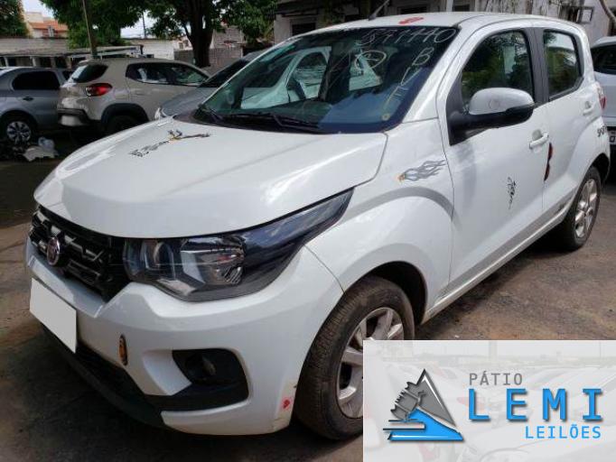 FIAT MOBI 16/17 FIAT MOBI 16/17