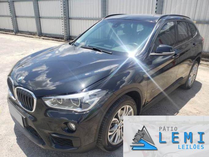 BMW  X1 17/18 BMW  X1 17/18