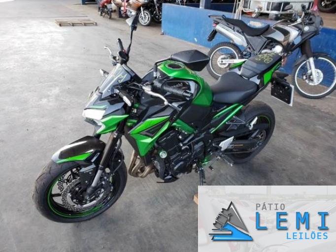 KAWASAKI Z900 21/21 KAWASAKI Z900 21/21