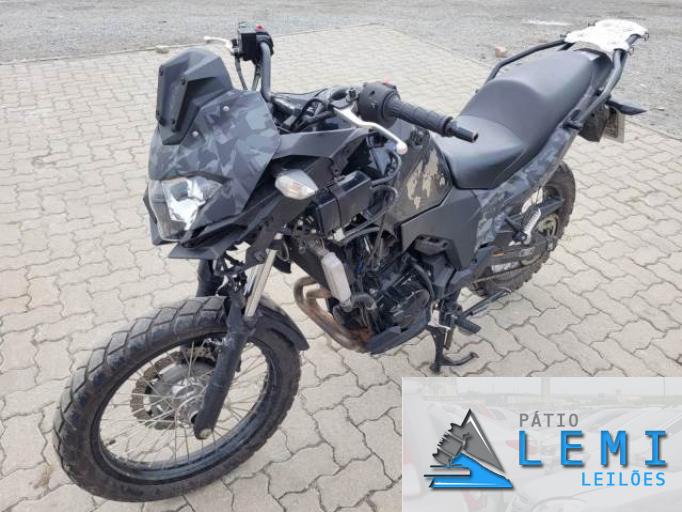 KAWASAKI VERSYS-X 300 19/20 KAWASAKI VERSYS-X 300 19/20