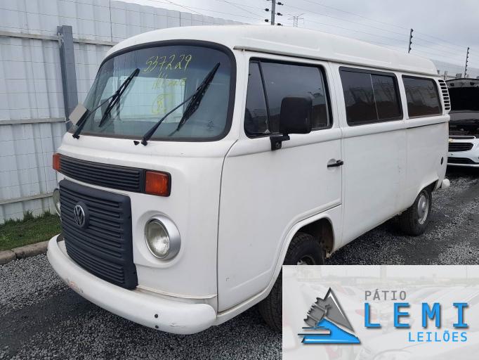 VOLKSWAGEN KOMBI 13/14 VOLKSWAGEN KOMBI 13/14