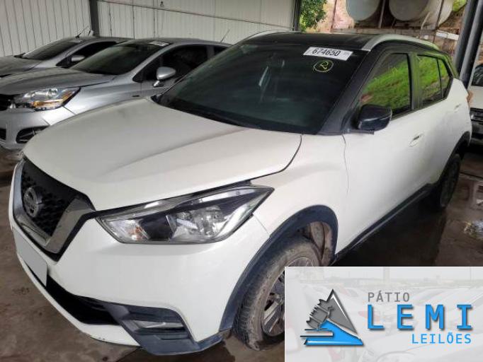 NISSAN KICKS 18/18 NISSAN KICKS 18/18