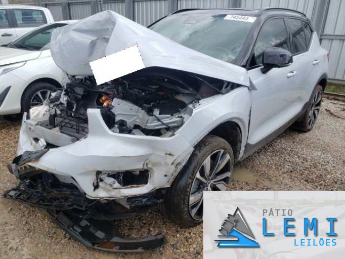 VOLVO XC40 21/22