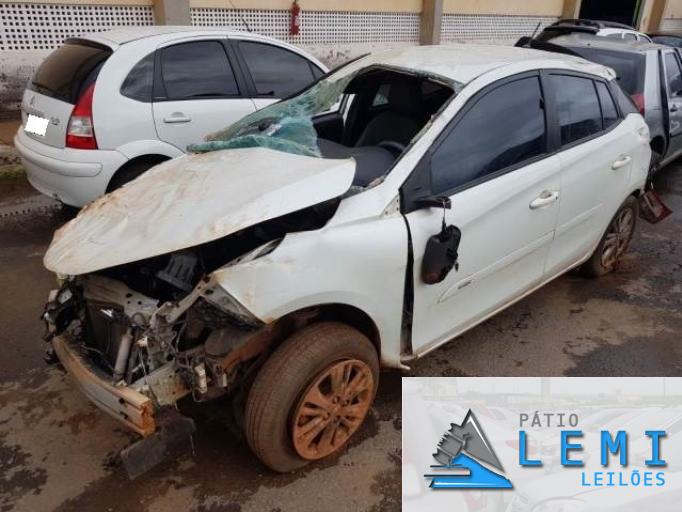 TOYOTA YARIS 19/20