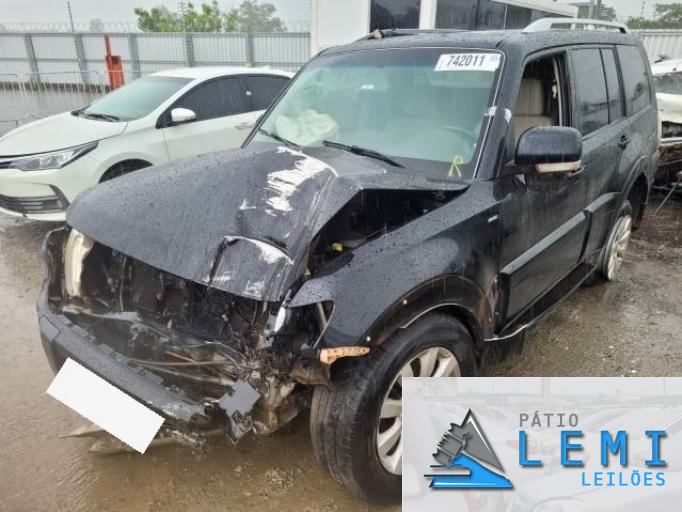 MITSUBISHI PAJERO  11/11
