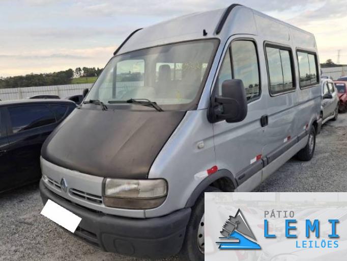 RENAULT MASTER MINIBUS 08/09