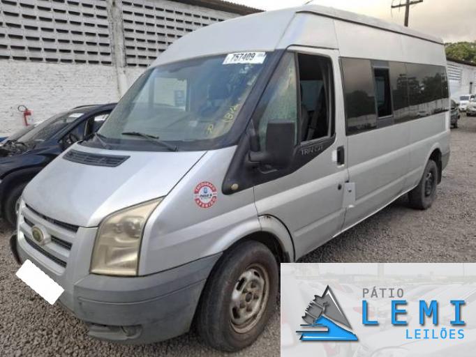 FORD TRANSIT BUS 11/11